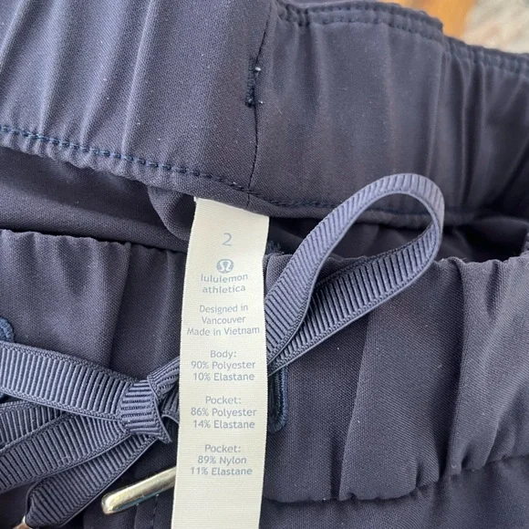 Lululemon On the Fly Pant *Woven - Picture 4 of 6